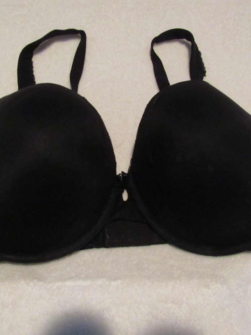 Victoria's Secret Black Perfect Shape Bra  Size 38DDD USED